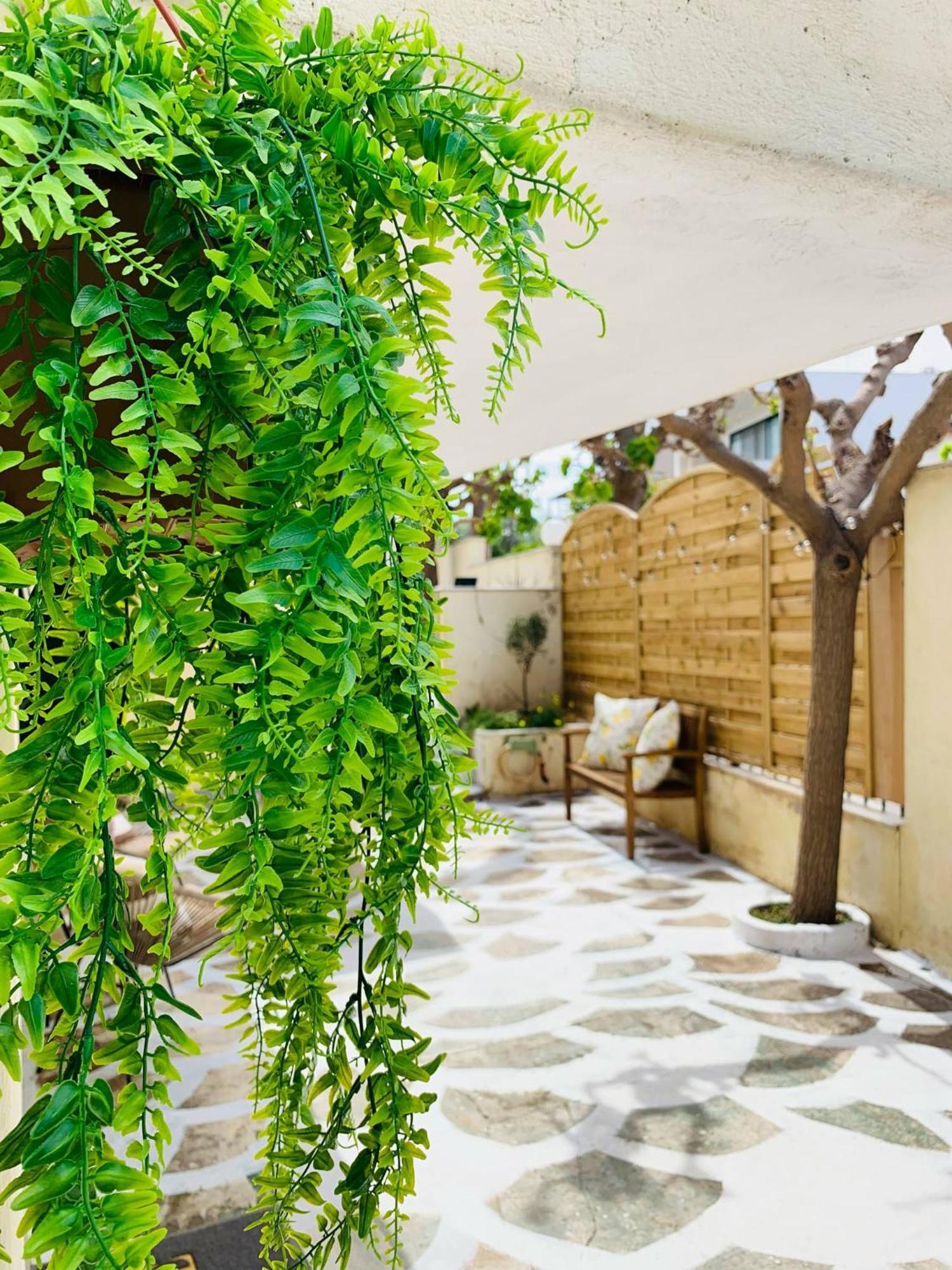 Airport Cottage House 阿特米达 外观 照片